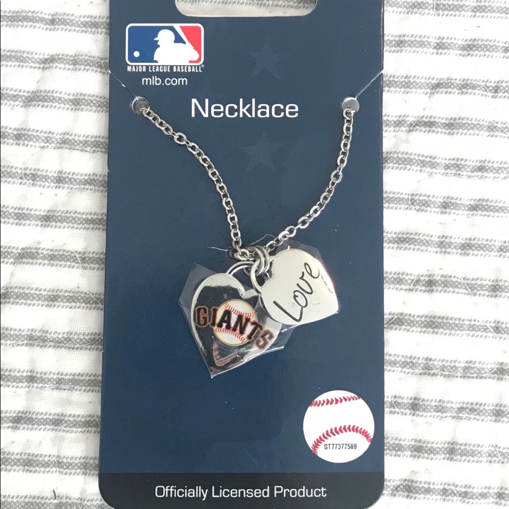 MLB San Francisco Giants Heart Necklace